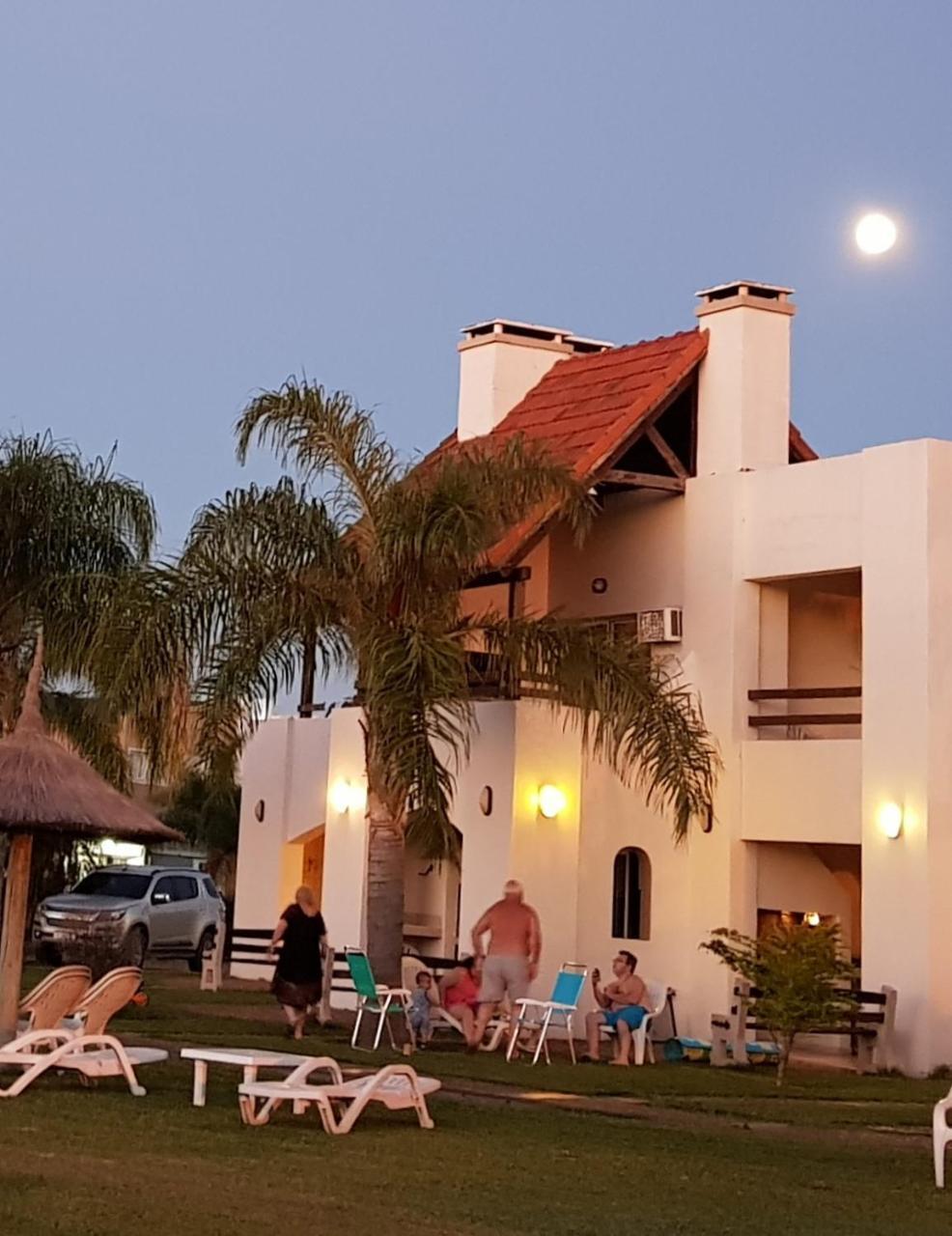 Terrazas De La Costa Aparthotel Federación Exterior foto